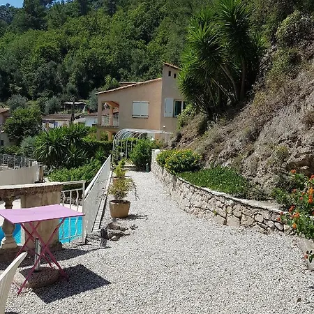 Escale Au Calme *